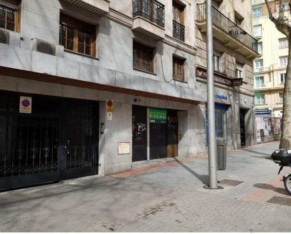 Local comercial en alquiler en Madrid, Argüelles photo 0