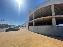 Edificio en alquiler en Ayamonte, Isla Canela photo 0