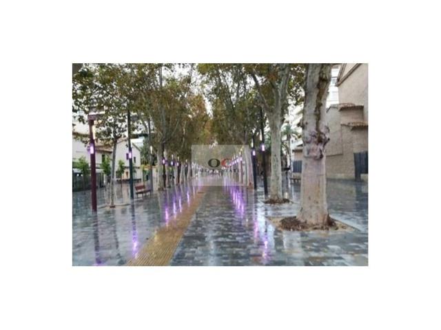 Local comercial en alquiler en Murcia, Santa Catalina - San Bartolomé photo 0