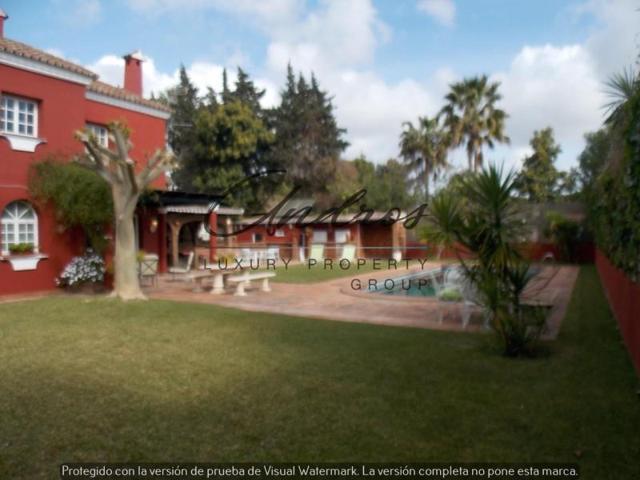 Chalet en alquiler en Sotogrande, Golf Valderrama photo 0