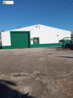 Nave industrial en alquiler en Yuncos, Yuncos Zona de - Yuncos photo 0