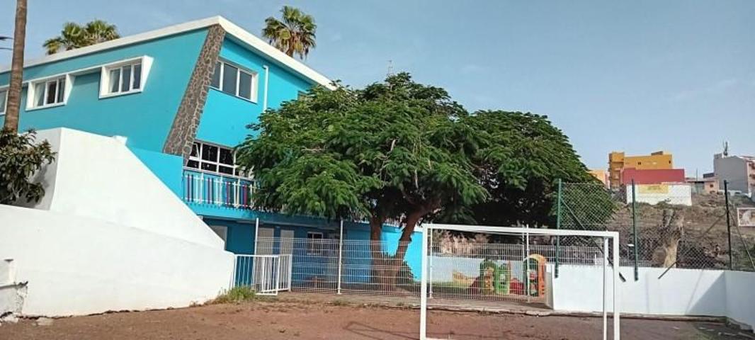 Casa con terreno en alquiler en Santa Cruz de Tenerife, Barranco Grande photo 0