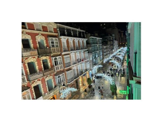 Local comercial en alquiler en Cartagena, Casco Antiguo photo 0