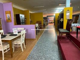 Nave industrial en alquiler en Lucena photo 0