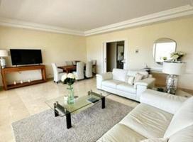 Planta baja en alquiler en Marbella, Nueva Andalucia - La Corniche photo 0