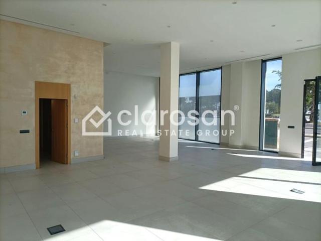 Local comercial en alquiler en Málaga photo 0