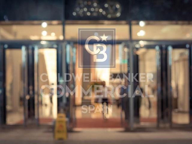 Local comercial en alquiler en Barcelona, L'Antiga Esquerra de l'Eixample photo 0