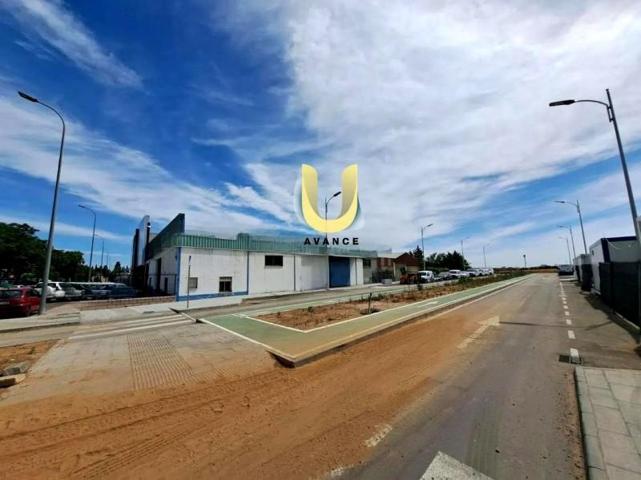 Nave industrial en alquiler en Don Benito photo 0