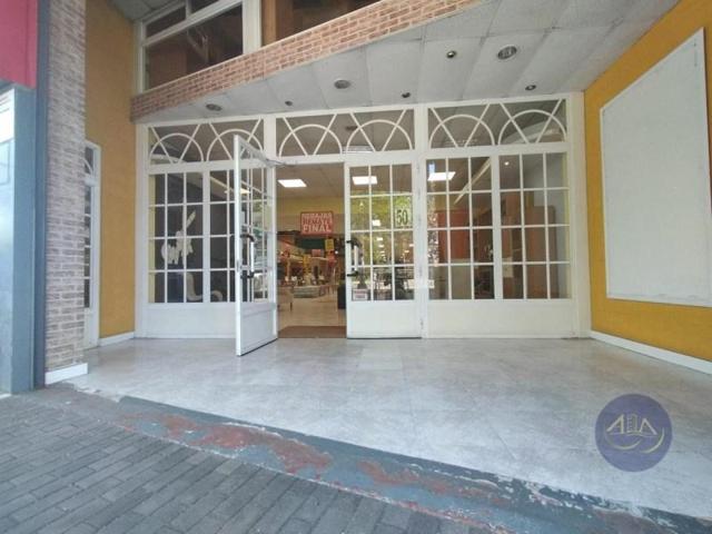 Local comercial en alquiler en Coslada photo 0