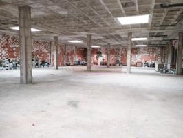 Local comercial en alquiler en Logroño, Portillejo photo 0