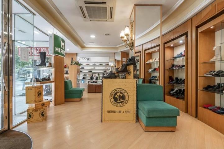 Local comercial en alquiler en Granada, Constitucion photo 0