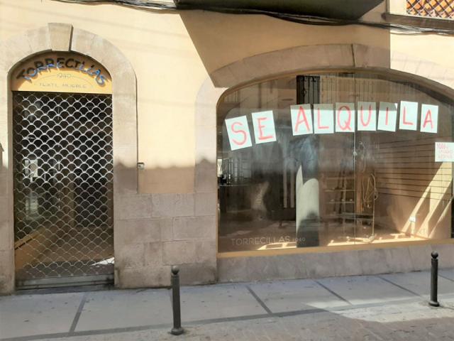 Local comercial en alquiler en Cazorla, Cazorla photo 0
