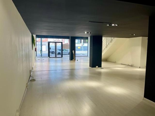 Local comercial en alquiler en Sabadell, Centre photo 0