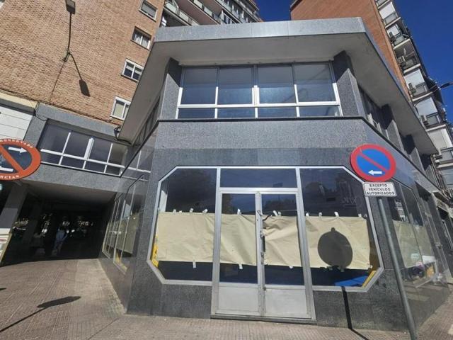 Local comercial en alquiler en Alcalá de Henares, Vía Complutense, 28805 photo 0