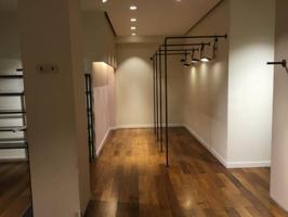 Local comercial en alquiler en Bilbao, Indautxu photo 0