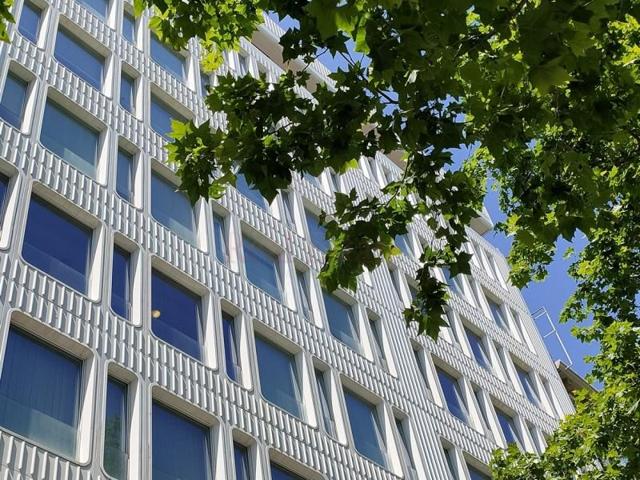 Oficina en alquiler en Barcelona photo 0