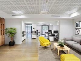 Oficina en alquiler en Barcelona photo 0