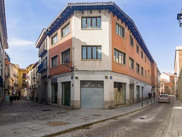 Local comercial en alquiler en Ávila, Calle San Millán, 9, 05001 photo 0