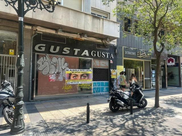 Local comercial en alquiler en Zaragoza, Centro photo 0