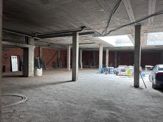 Local comercial en alquiler en Manises, El Mercado photo 0