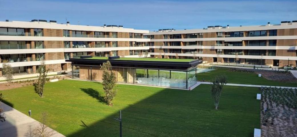 Piso en alquiler en Alcobendas, La moraleja photo 0