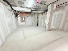 Local comercial en alquiler en Sabadell, El Centre photo 0