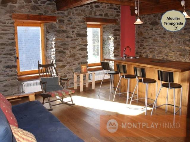 Apartamento en alquiler en Arrés photo 0