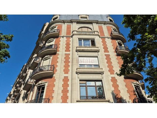 Oficina en alquiler en Barcelona photo 0