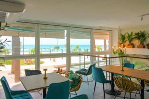 Local comercial en alquiler en Altea, 1a linea photo 0