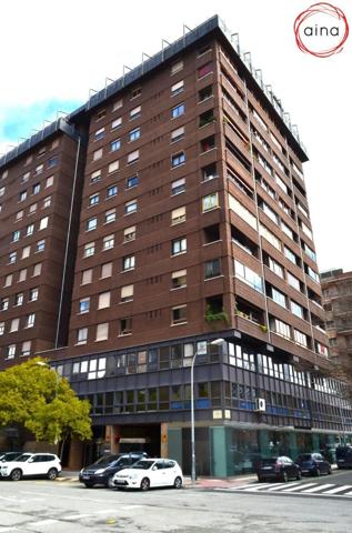 Oficina en alquiler en Pamplona, Ensanche photo 0