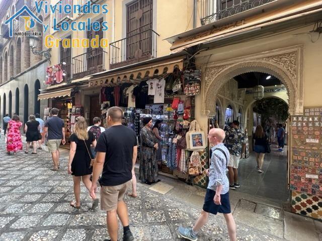 Local comercial en alquiler en Granada, Centro photo 0