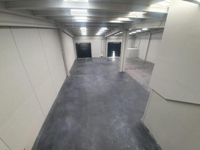 Nave industrial en alquiler en Sevilla, Palmete-Padre Pío-Hacienda San Antonio photo 0