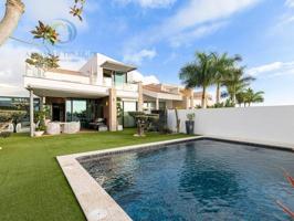 Bungalow en alquiler en Adeje photo 0