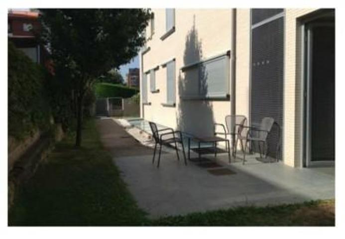 Chalet en alquiler en Santander, Sardinero photo 0