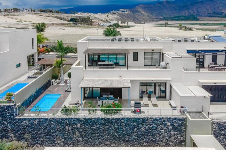 Chalet en alquiler en Adeje, Costa Adeje photo 0