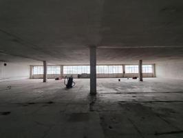 Nave industrial en alquiler en Bilbao, San Ignacio photo 0