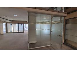 Oficina en alquiler en Barcelona, Sarrià photo 0