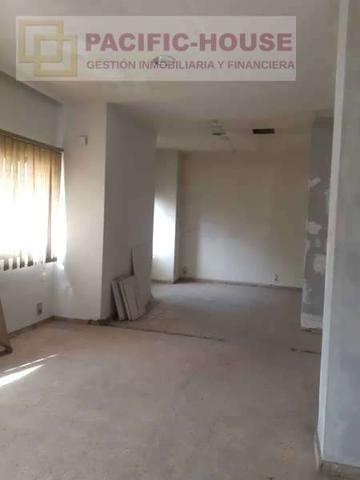 Local comercial en alquiler en Valencia, Campanar photo 0