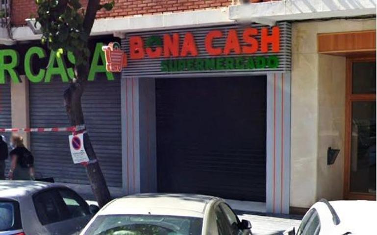 Local comercial en alquiler en Valencia, Camí Fondo photo 0