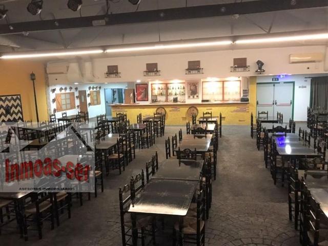 Local comercial en alquiler en Barcelona, Sagrada Família photo 0