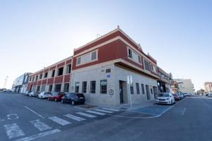 Nave industrial en alquiler en Emperador, Emperador photo 0