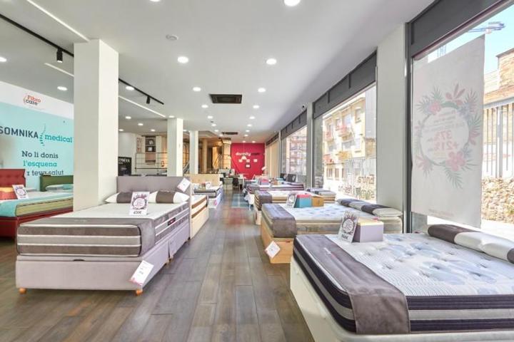 Local comercial en alquiler en Barcelona, Hostafrancs photo 0