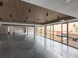 Oficina en alquiler en Barcelona photo 0
