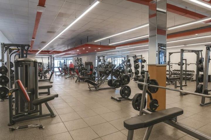 Local comercial en alquiler en Quart de Poblet, Metro quart de poblet photo 0