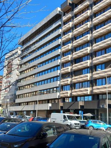 Oficina en alquiler en Madrid, Cuzco photo 0