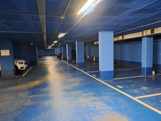 Parking en alquiler en Sabadell, Centre photo 0