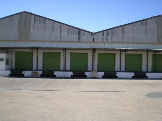 Nave industrial en alquiler en Alcalá de Guadaira, Alcalá de Guadaira photo 0