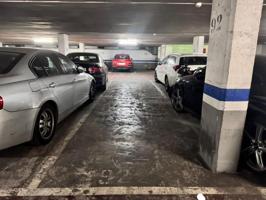 Parking en alquiler en Barcelona, Sants photo 0