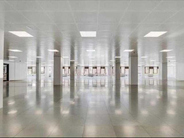 Oficina en alquiler en Cubelles photo 0