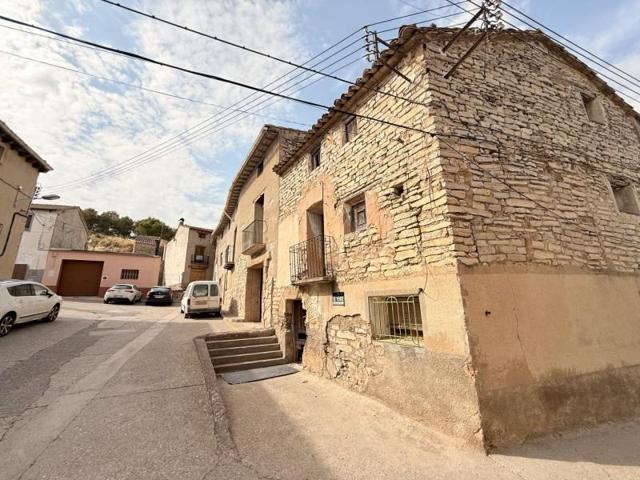 Casa en alquiler en Almudévar, Centro photo 0